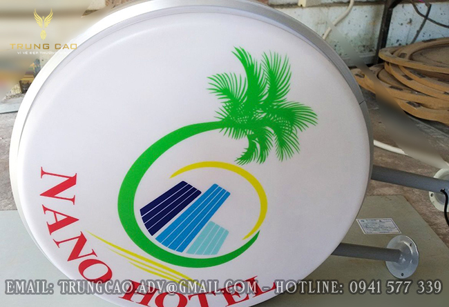 Hộp đèn mica hút nổi đẹp