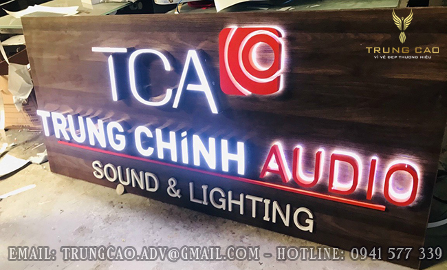 Gia Công Chữ Inox Sơn mặt Mica gắn đèn Led Đẹp